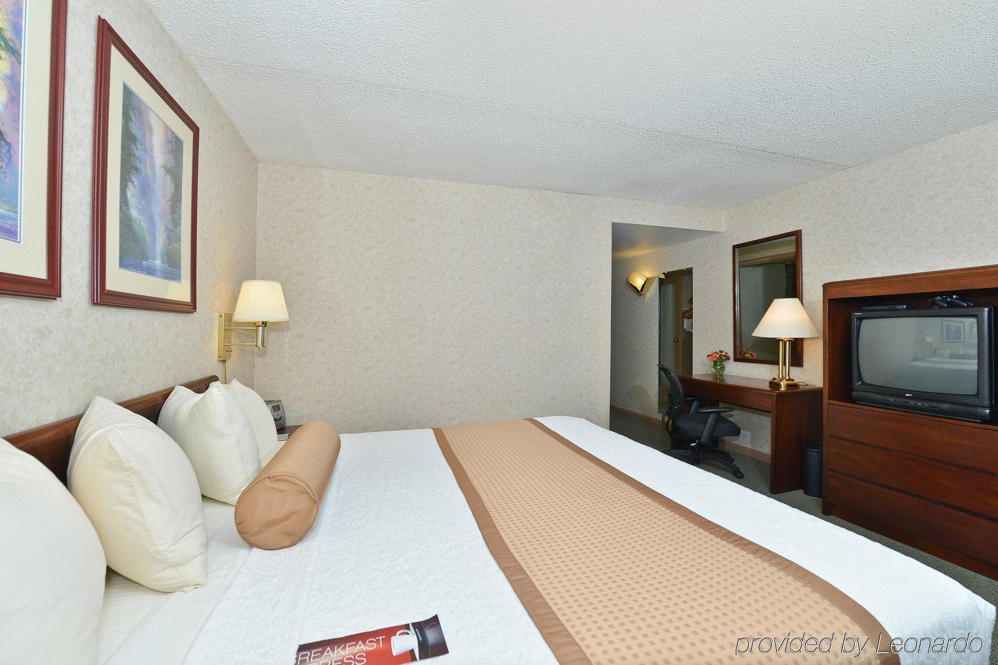 Holiday Inn Wilkes Barre - East Mountain, An Ihg Hotel Room photo
